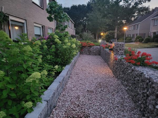 Steenkorven met Sus Square LED