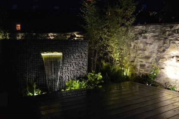 Gabionen LED Wasserfall